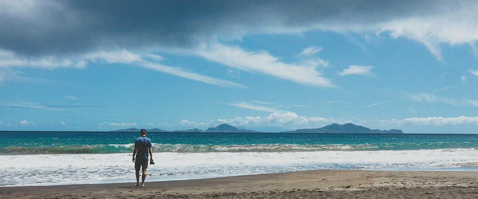 Am Meer auf der Insel Guadeloupe